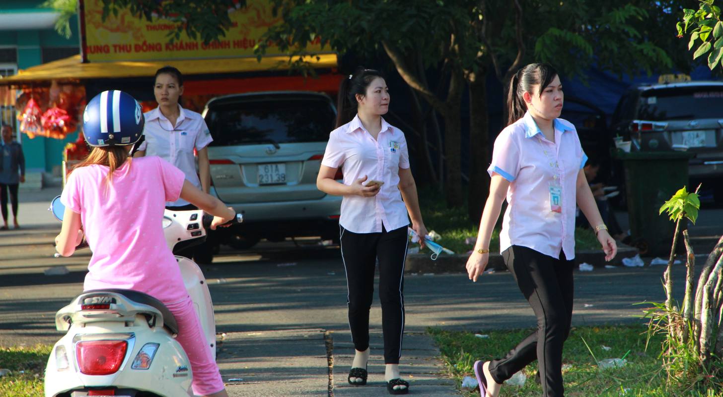 Cong ty se thuc hien cac chinh sach cho nguoi lao dong khi ngung hoat dong. Anh: Dinh Trong