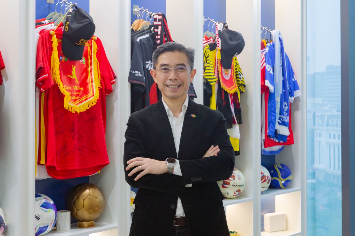 Mr. Hoang Viet Anh - Chairman of the Board of Directors of FPT Telecom, FPT Group emphasized that the unit has had solutions to cope with copyright infringement, after owning the Premier League copyright. Photo: FPT
