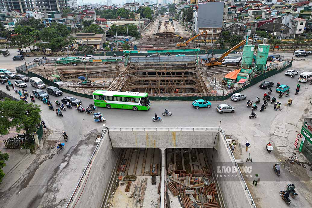 Hanoi changes traffic organization at Giai Phong - Kim Dong intersection. Photo: Huu Chanh