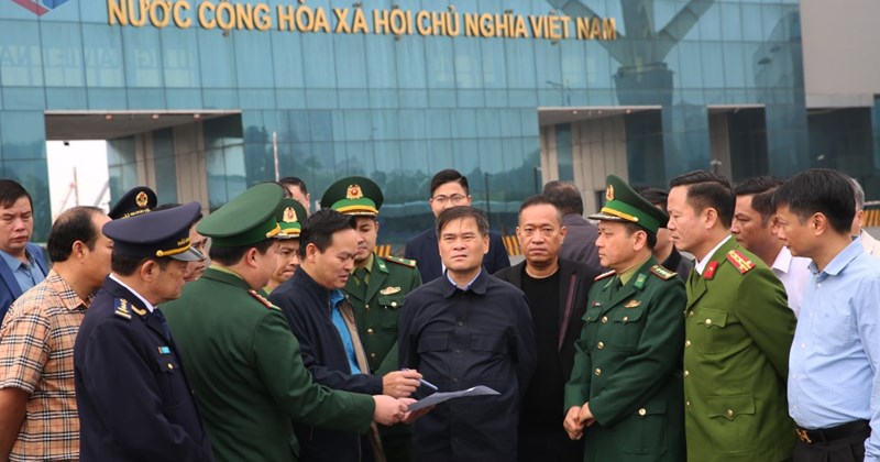 Complete the Mong Cai - Dong Hung Smart Border Gate Project in January 2026