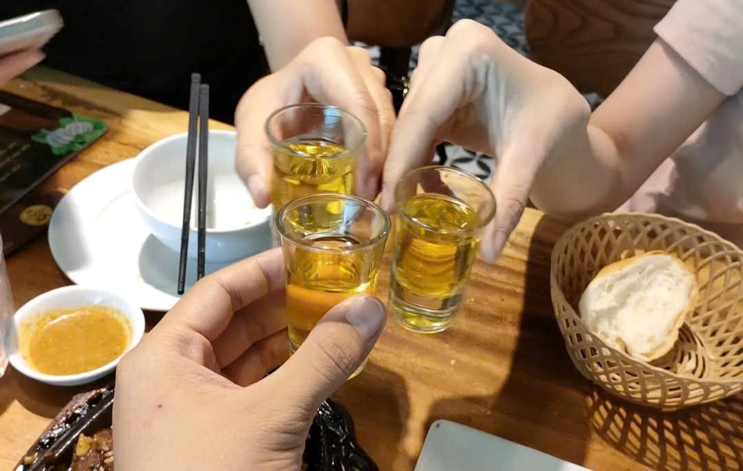 Hai Phong Sports Department strengthens prevention and control of alcohol poisoning at the end of the year. Illustrative photo: Hoang Khoi