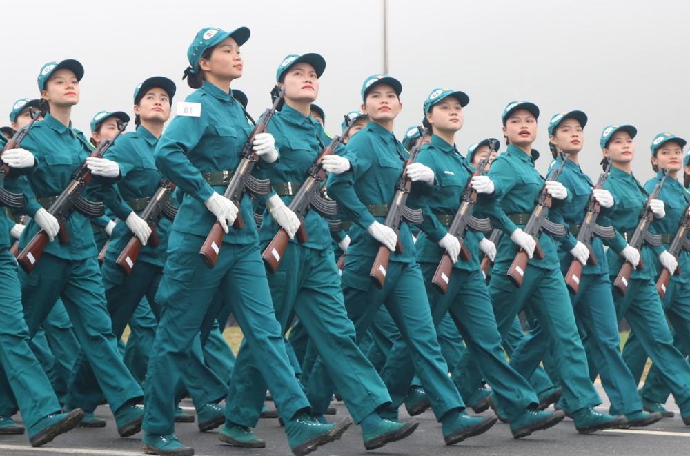 Information on salary retention for the Deputy Commander of the Commune Military Command has received much attention from readers. Photo: Ai Van