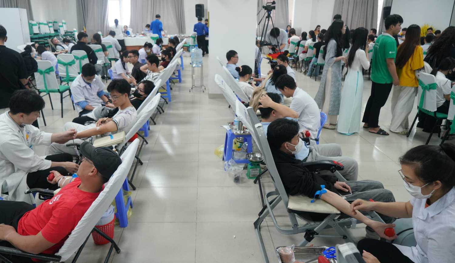 En 2025 la Universidad Dong A de Da Nang organizo 3 dias de festival de donacion de sangre recaudando un total de 1.008 unidades de sangre. Foto: Phuong Chi