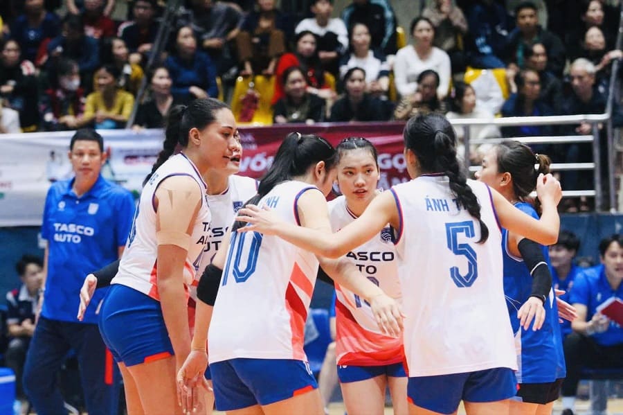 The Hanoi women's volleyball team won the 2025 National A-League to participate in the 2026 National Championship. Photo: VFV