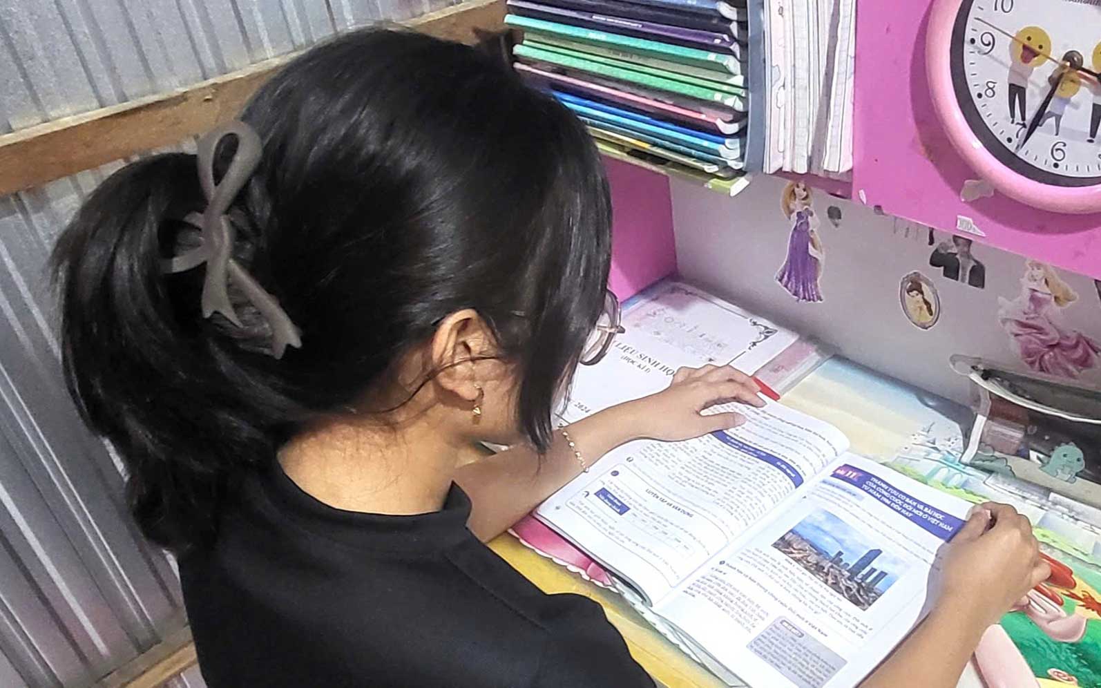 Ngoc Thao tap trung on tap cho Ky thi. Anh: NVCC