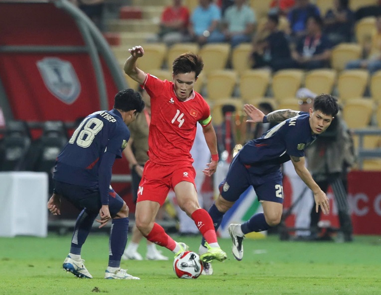 Hoang Duc, Quang Hai hay Tien Linh van la nhung cai ten mang tinh bieu tuong de nhan ve su tin nhiem tu nhung phieu bau. Anh: VFF