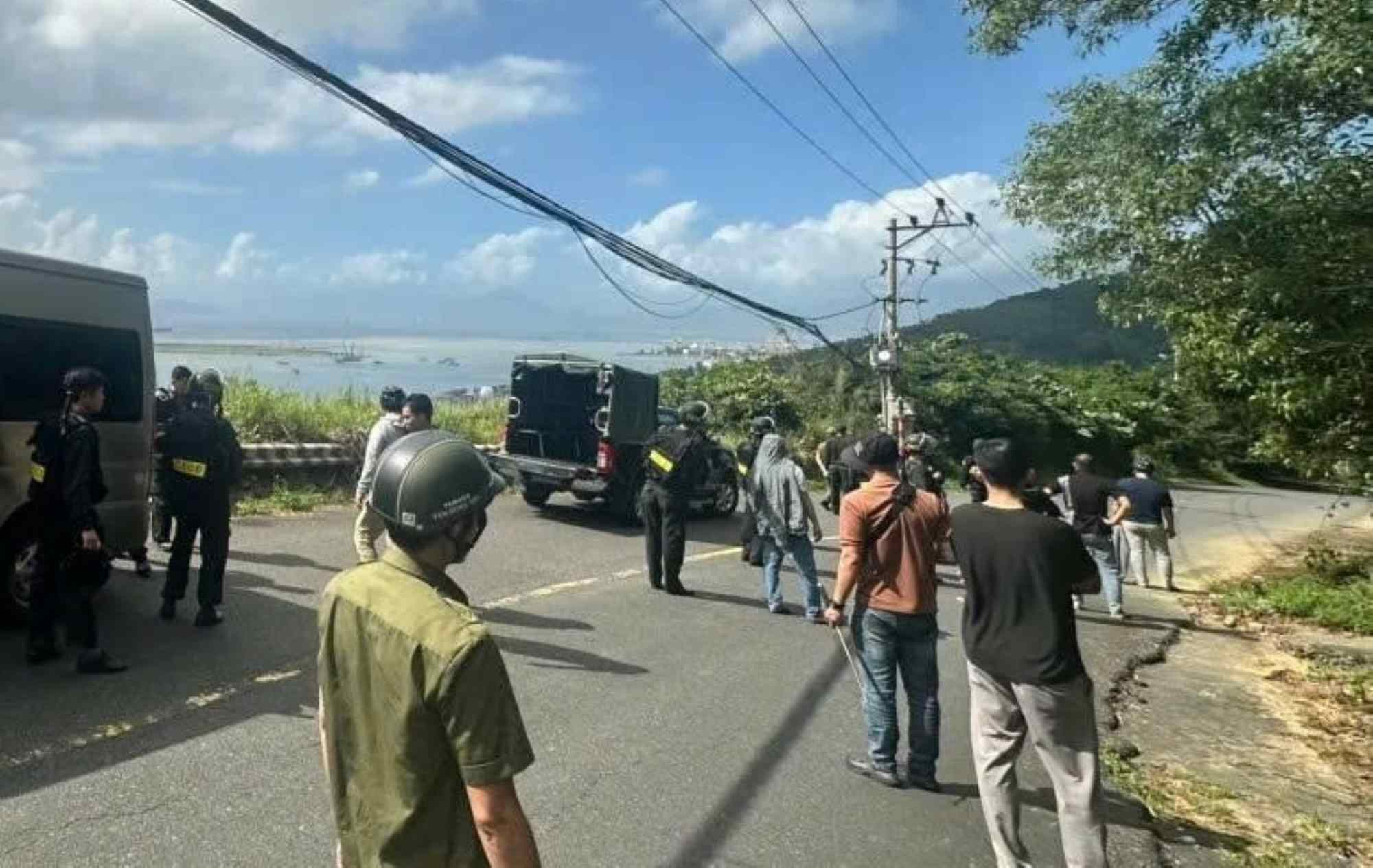 The police arrested the subject on Son Tra peninsula, Da Nang. Photo: Bao Ngoc