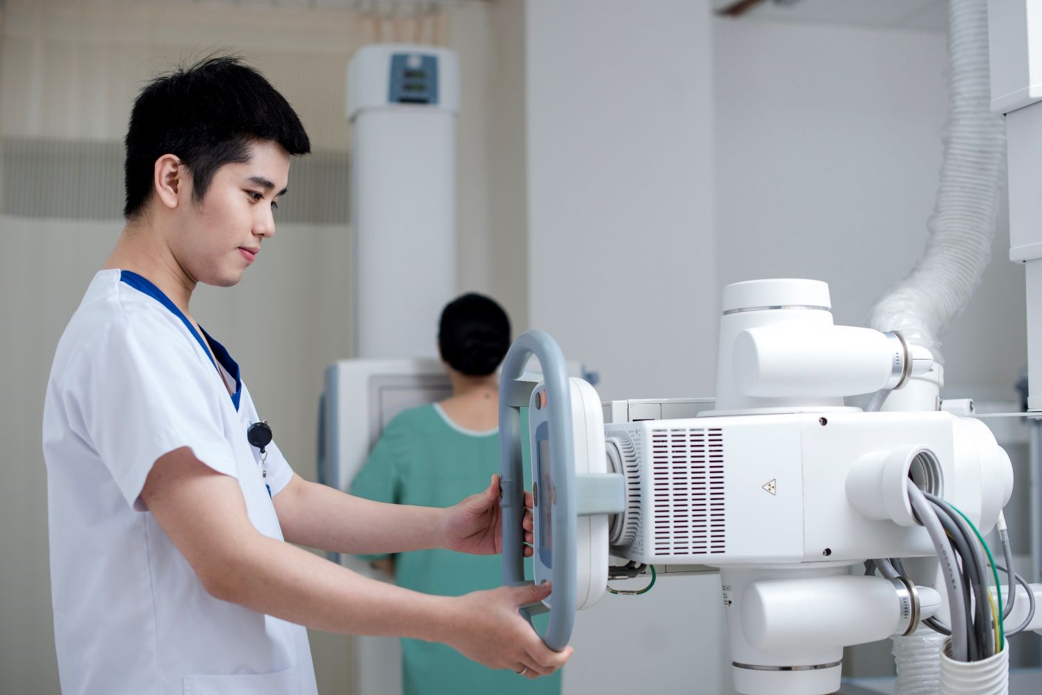 Benh vien duoc dau tu co so vat chat hien dai, dong bo cung doi ngu chuyen gia duoc dao tao bai ban.