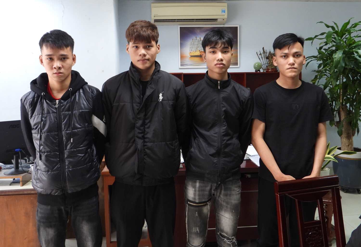 Da Nang Police have arrested and detained 4 out of 7 subjects prosecuted. Photo: Bao Ngoc