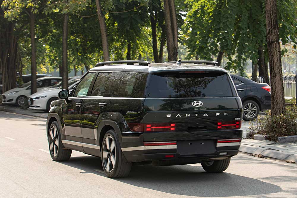 Phien ban Hybrid vua duoc bo sung, cat giam dang ke luong nhien lieu tieu thu. Anh: Hyundai