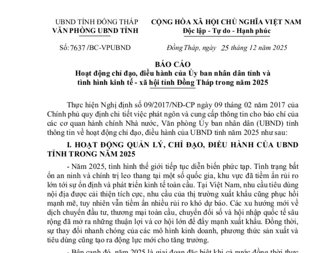 Bao cao cua Van phong UBND tinh Dong Thap the hien noi dung 6 thang cuoi nam, UBND tinh va Chu tich UBND tinh ban hanh tren 10.000 van ban. Anh: Thanh Mai