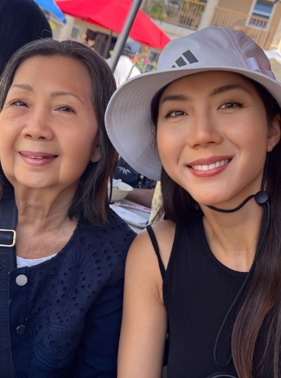 Ngoc Quyen chia se hinh anh cung me tai My. Anh: NVCC