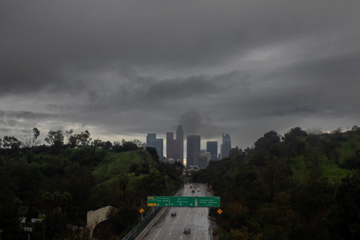 Una gran tormenta de invierno azoto California EE. UU. desde el 23 de diciembre causando fuertes lluvias e inundaciones. Foto: AFP