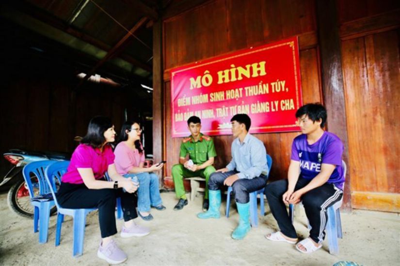 Lai Chau Provincial Police coordinate with relevant agencies to strengthen propaganda to people to prevent and combat human trafficking crimes. Photo: Ministry of Public Security