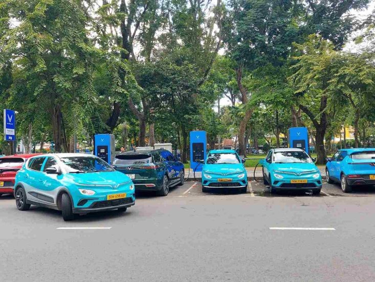 V-Green charging station at the parking lot. Photo: Minh Quan