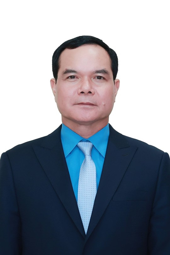 Dong chi Nguyen Dinh Khang.