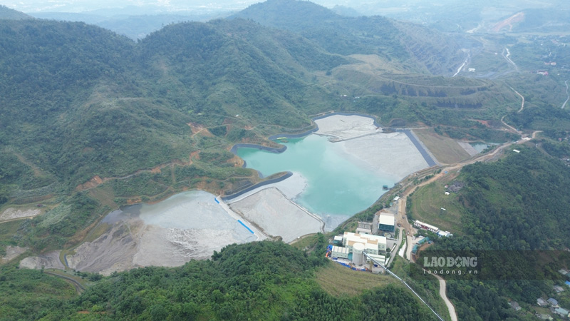 Mot goc khu be thai cua nha may dong. Anh: Dinh Dai