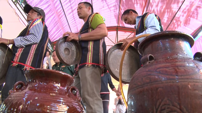 Nguoi dan on dinh de chung tay giu gin an ninh vung bien gioi. Anh: Hoang Long 