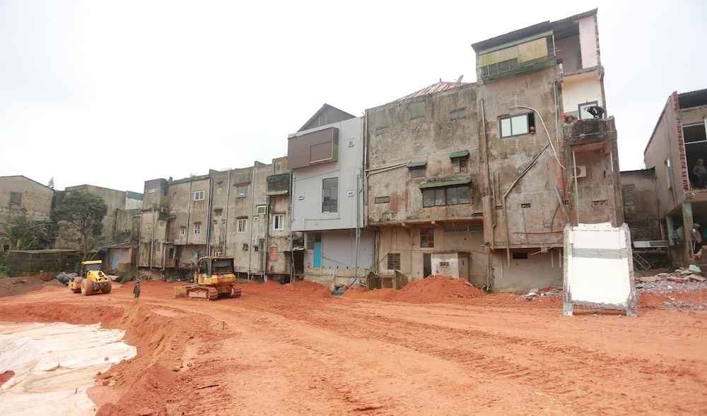Landslide remediation works are being constructed at lightning speed. Photo: Hung Tho