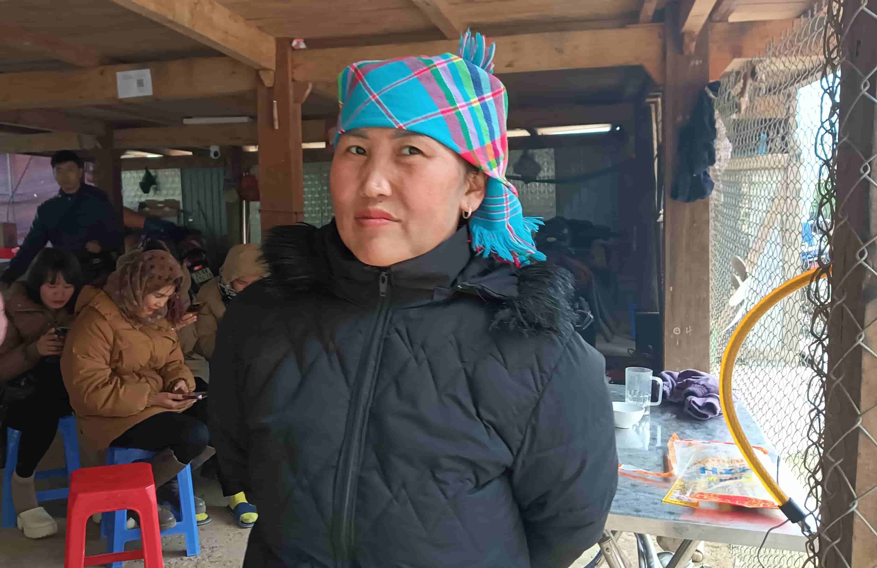 Chi May cho biet sau vu tai nan, 2 nguoi con trai phai dua ve nha ong ba do cac chau qua so hai. Anh: Van Duc