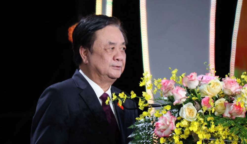 Mr. Le Minh Hoan - Member of the Party Central Committee, Vice Chairman of the National Assembly speaks at the 2nd Sa Dec Flower - Kieng Festival. Photo: BTC provided.