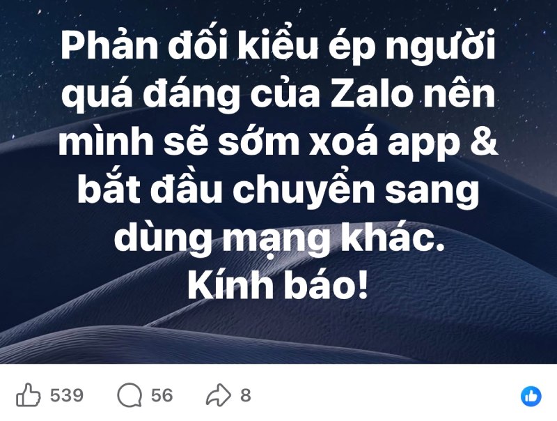 Nguoi dung buc xuc voi viec cap nhat dieu khoan dich vu moi cua Zalo. Anh: Tri Minh