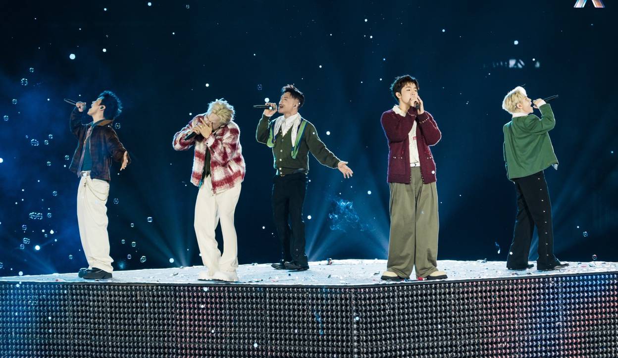 Nhieu tiet muc duoc dan dung trong concert.