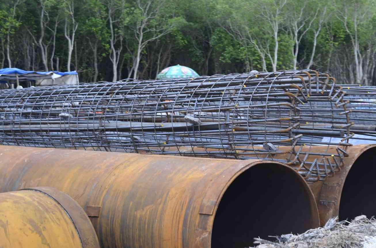 Mot khoi luong lon vat tu duoc tap ket