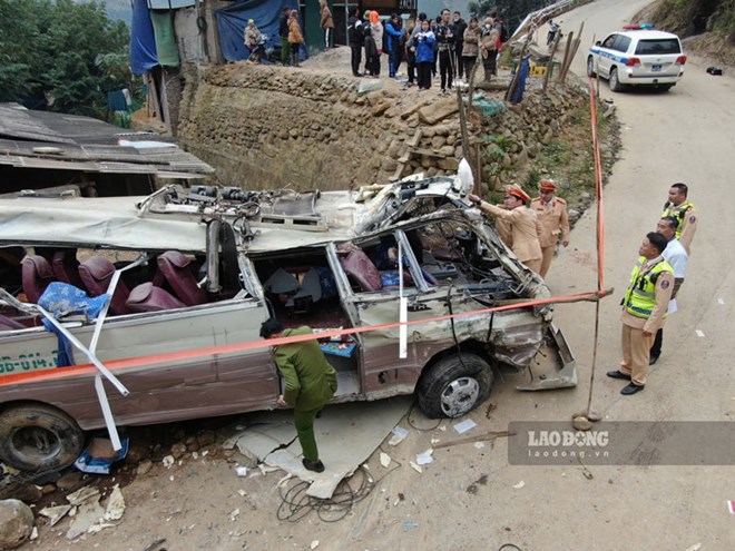 Vụ lật xe khiến 9 người tử vong: Xử lý nghiêm với lái xe, chủ xe nếu có vi phạm