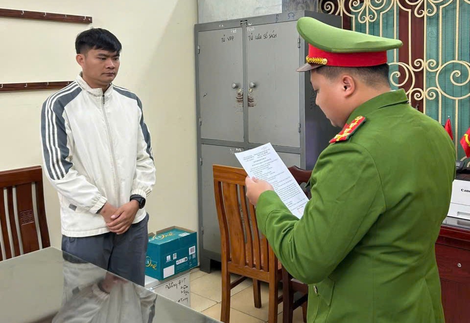 Đối tượng Phạm Văn Quang bị Cơ quan CSĐT Công an tỉnh Ninh Bình khởi tố về tội “Trốn thuế”. Ảnh: Diệu Anh