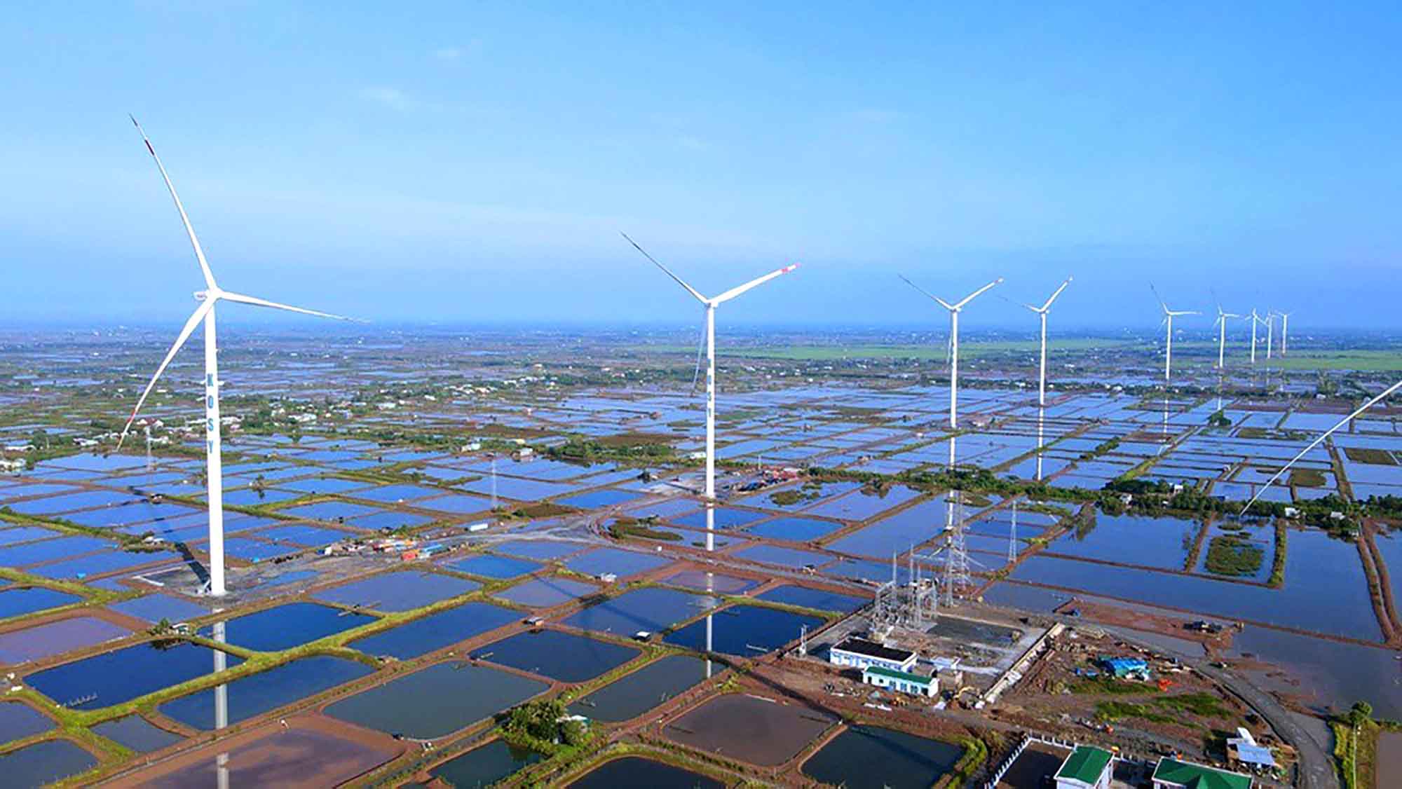 Bac Lieu Wind Power - a bright spot for clean energy development in the Mekong Delta. Photo: Van Tuan.