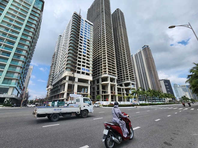 Da Nang invites a consulting unit to determine specific land prices for many land plots under the Times Square project. Photo: Thuy Trang