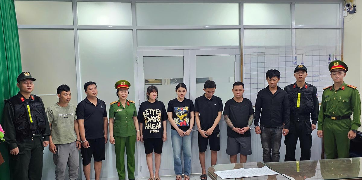 Police prosecute subjects for the crime of "Producing and trading in fake goods that are fake pork and beef food". Photo: Police provided