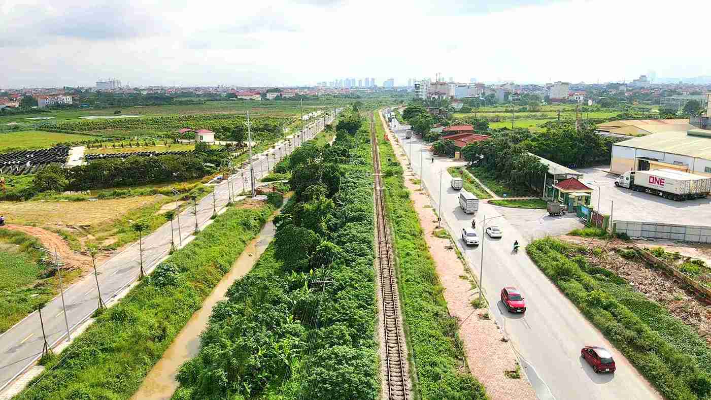 The Lao Cai - Hanoi - Hai Phong railway project section passing through Hung Yen is implementing investment preparation steps. Photo: Ha Nam