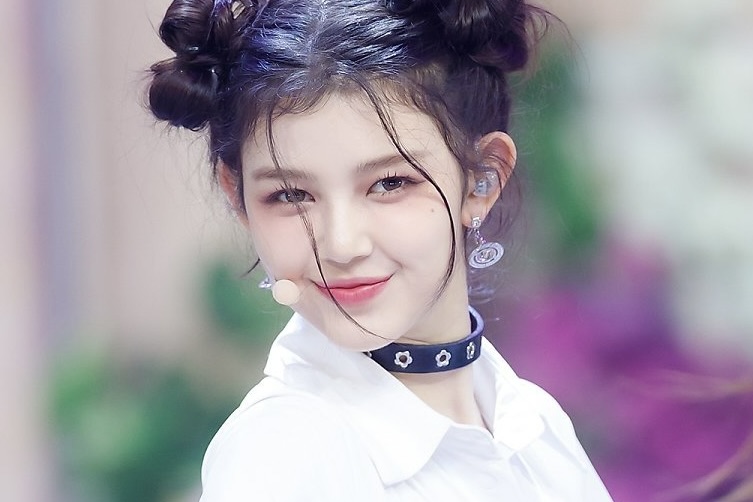 Female singer Danielle of NewJeans. Photo: Lotte