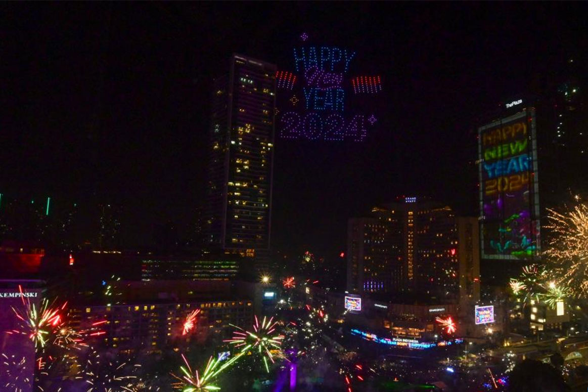 Drone lighting performance to welcome the New Year in Jakarta (Indonesia), 2024. Photo: Xinhua