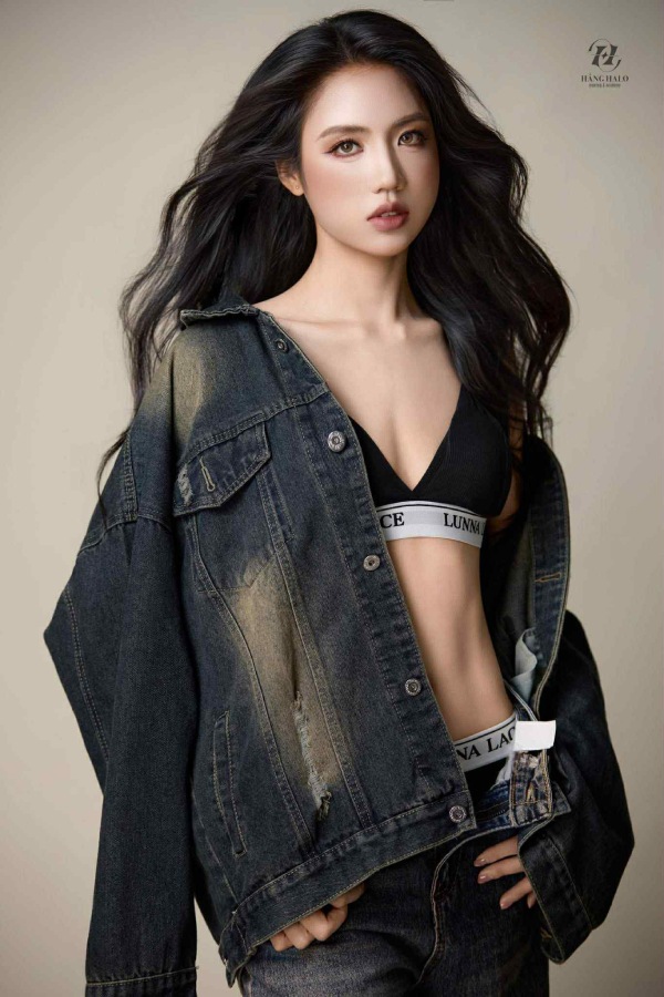 Tran Thi Duyen cuon hut trong bo anh don sinh nhat tuoi 25. Anh: NVCC