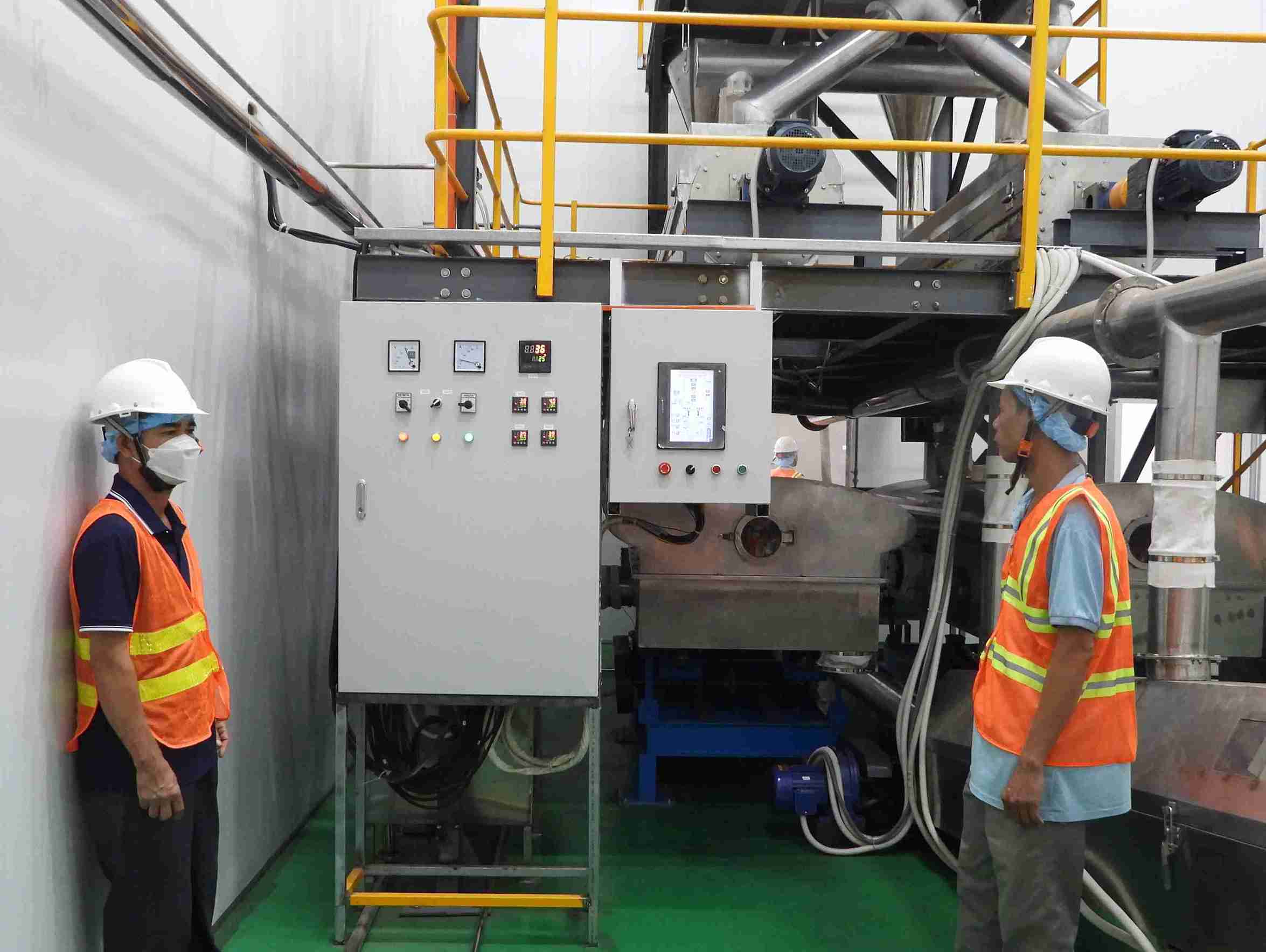 Doi song nguoi lao dong cua don vi ngay cang duoc cai thien. Anh: Bao Trung 