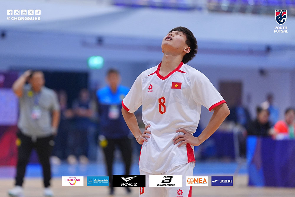 U19 Vietnam futsal misses the bronze medal at the 2025 U19 Southeast Asian Futsal Championship. Photo: Changsuek