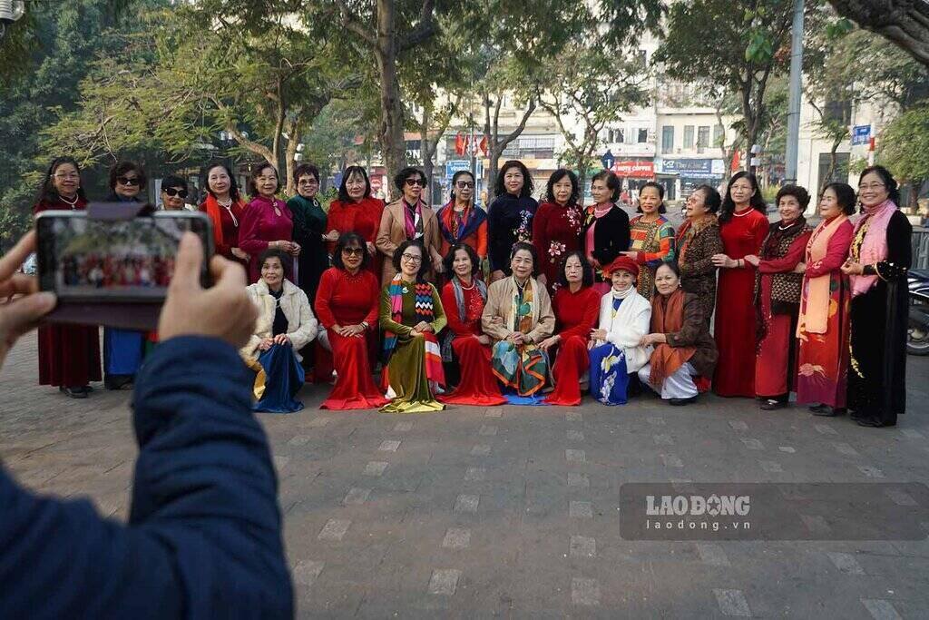 Many people choose to stay in Hanoi during the 2026 New Year holiday. Photo: Ngoc Thuy