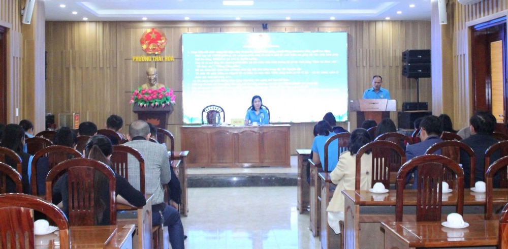 Quang canh hoi nghi tong ket. Anh: Cong doan phuong Thai Hoa