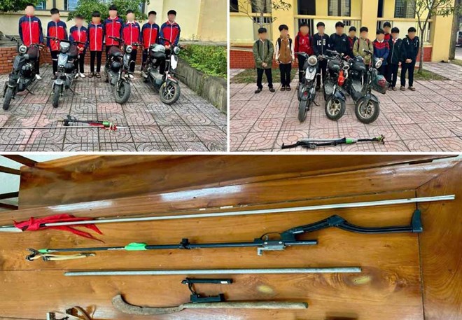 The group of students intended to use weapons to resolve the conflict. Photo: Ha Tinh Police.