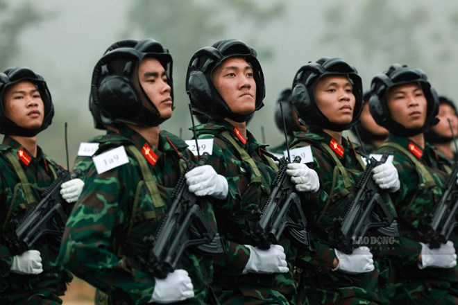 The Ministry of National Defense is seeking opinions on 1 collective and 5 individuals proposed to be considered for conferment and posthumous award for Heroes of the People's Armed Forces. Photo: Ai Van