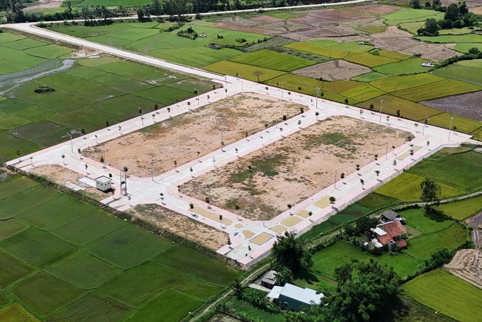 Mat bang khu tai dinh cu nui Cam (xa Cat Tien, Gia Lai) da hoan thien ha tang, hien dang trien khai phuong an di doi dan. Anh: Hoai Phuong