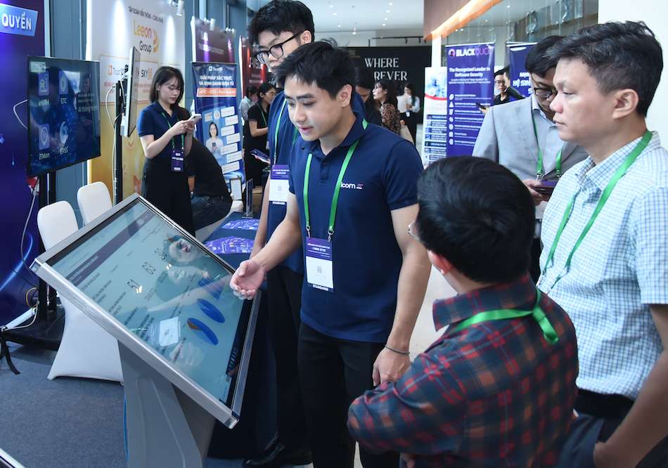 According to Oxford Insights' Global AI Readiness Index 2024 report, Vietnam ranked 59th out of 193 countries, in the Top 5 ASEAN. Photo: Tuyet Lan