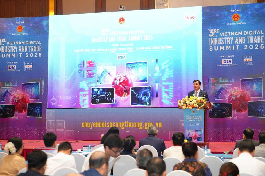 Toan canh. Anh: Tuyet Lan 