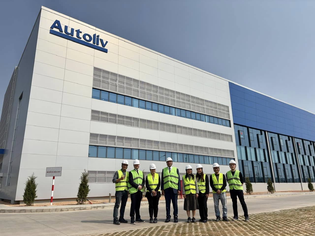 クアンニン省ヒエップホア区ソンコイ工業団地のAutolivベトナム工場。写真:ベトナムのスウェーデン大使館