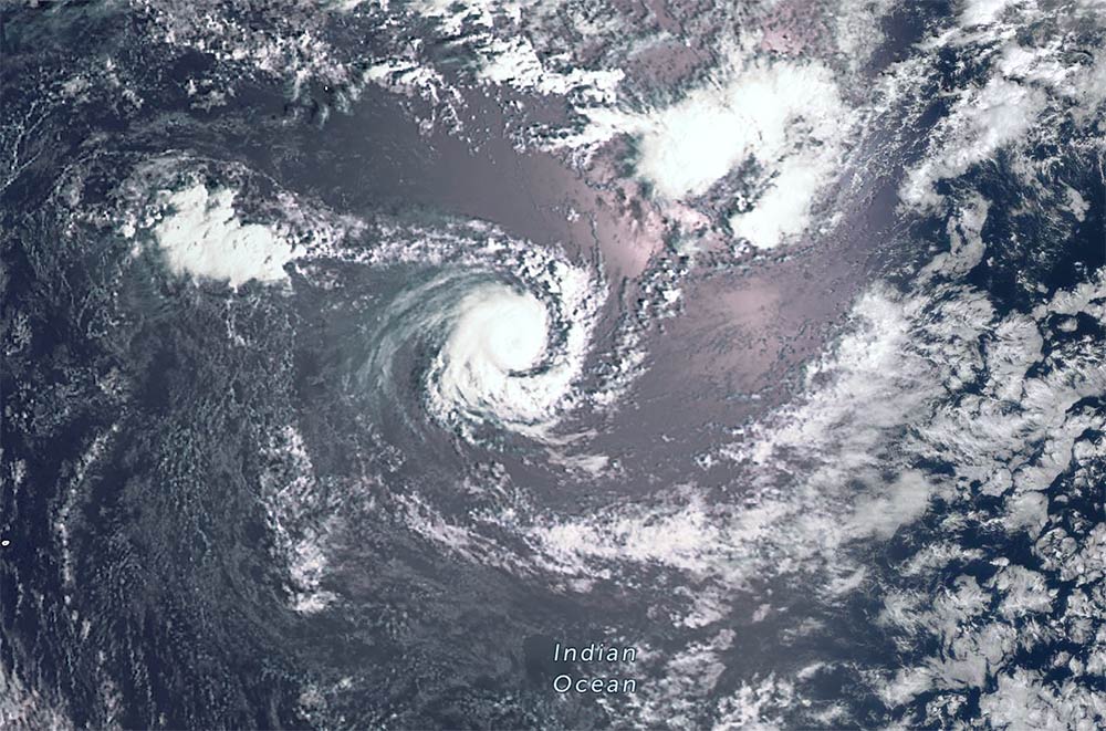 Super typhoon Grant has very small and sharp eye. Photo: JWTC