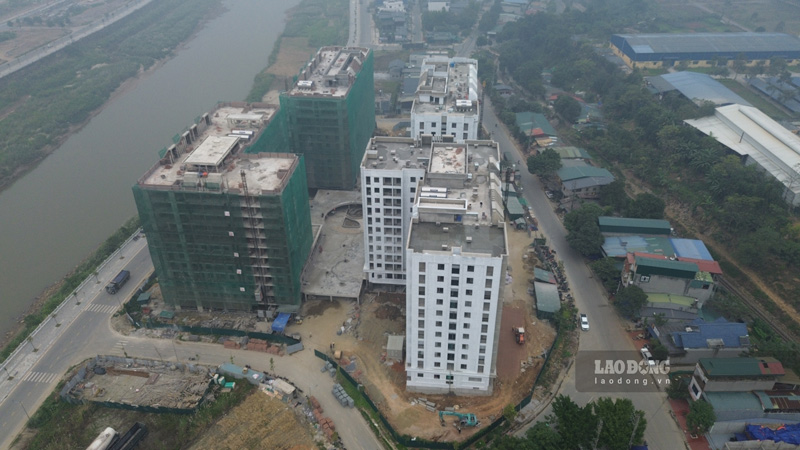 The completed project will provide hundreds of apartments for low-income people. Photo: Dinh Dai