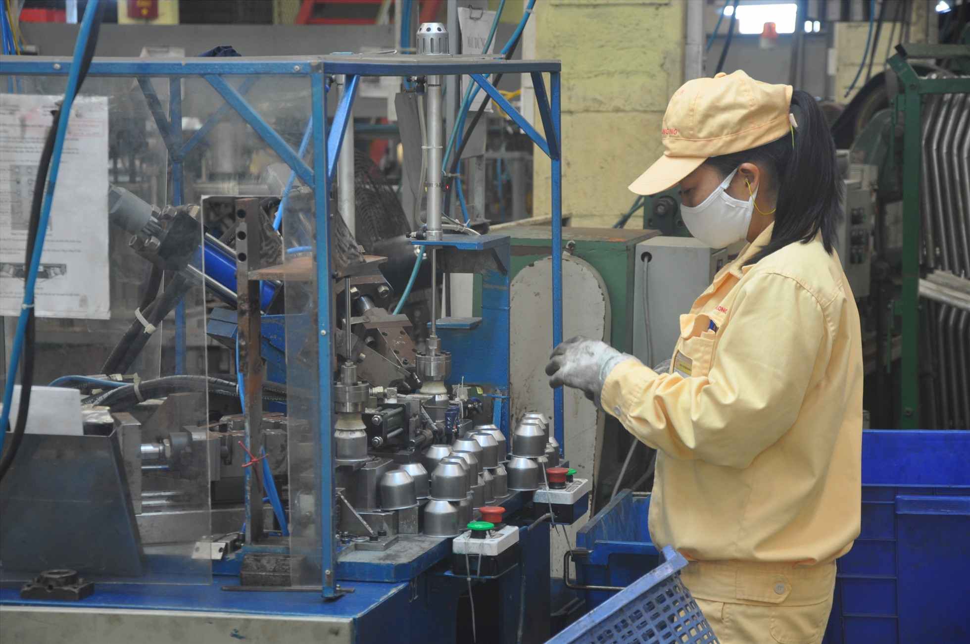 Information related to Binh Ngo Tet bonus 2026 received the attention of workers. Photo: Bao Han